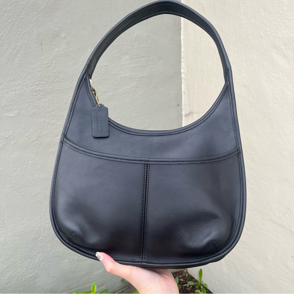 Vintage Coach Ergo Pocket Zip 9033 Leather Shoulder Bag Black